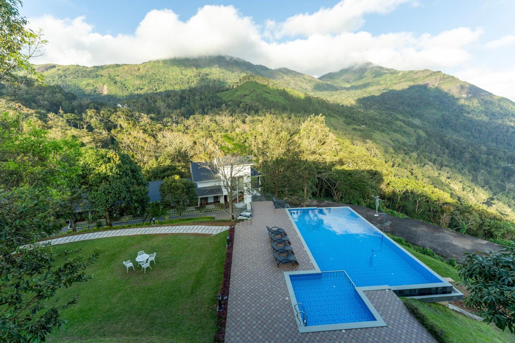Le Montfort Resort Munnar Exterior foto